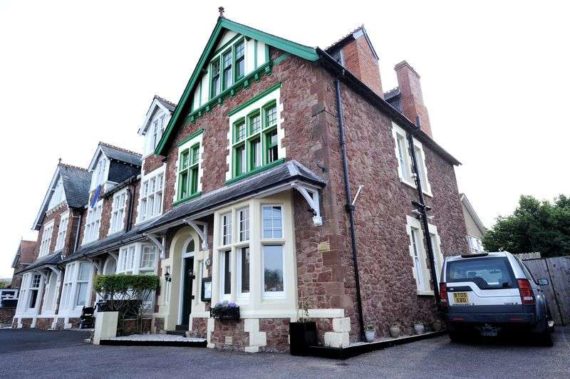 7&nbsp;Bedroom&nbsp;Semi-Detac...